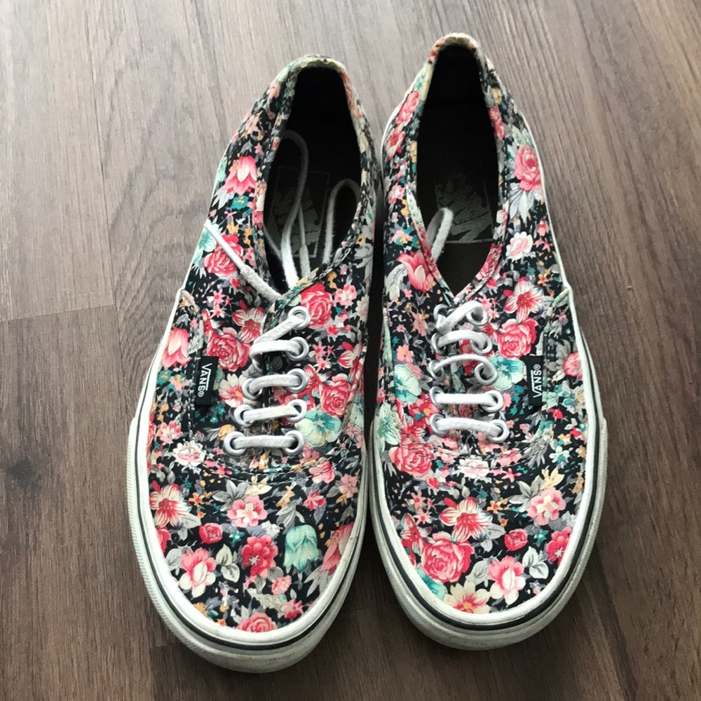 Floral Vans